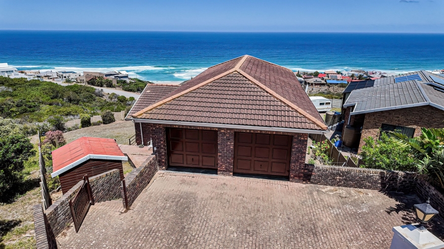 3 Bedroom Property for Sale in Dana Bay Western Cape